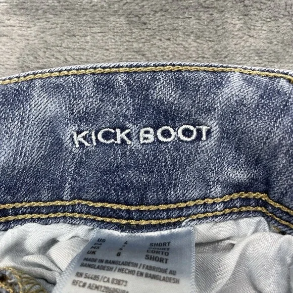 American Eagle Womens Jeans Blue Size 4 Short Kick Boot Denim Light wash - Picture 4 of 10